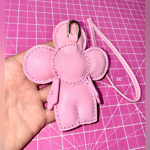 💖 Aquarelle Puffy Pink Watercolor Vivienne bag charm Keychain Accessory - Picture 11 of 16